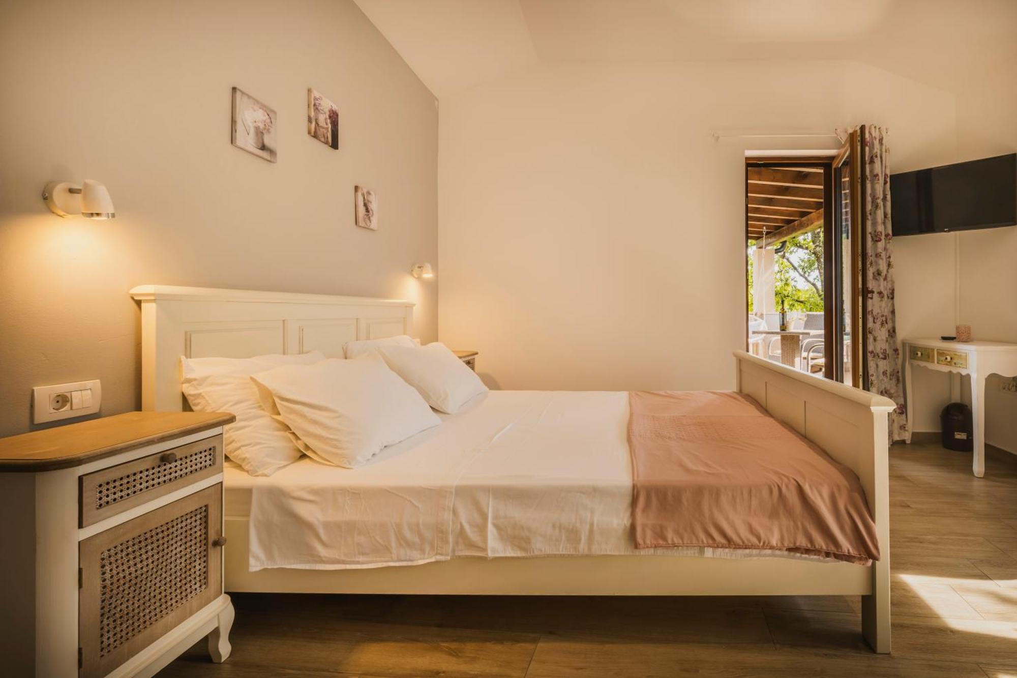 Rooms With Breakfast Near Porec Nova Vas  Exterior foto